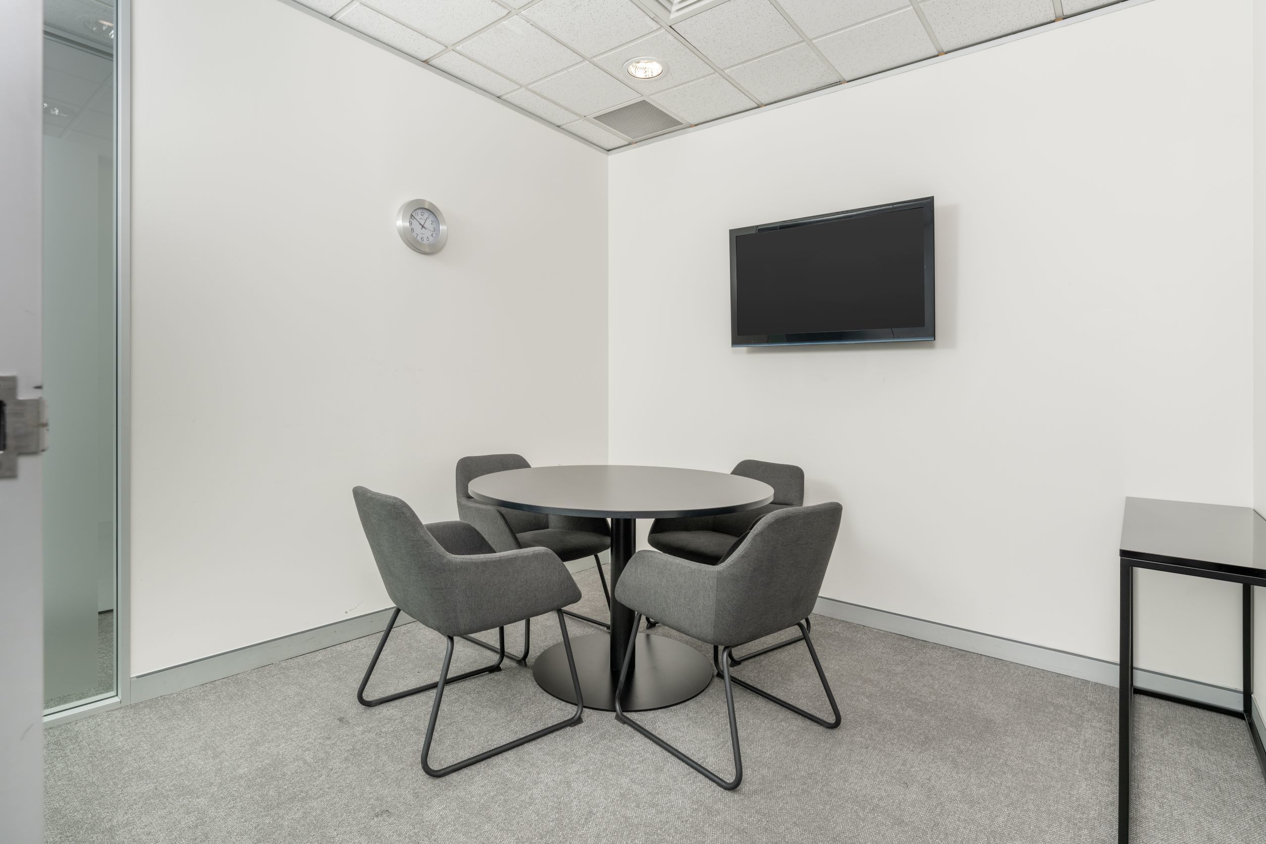 Flexible coworking memberships in Regus Chatswood - Zenith Towers