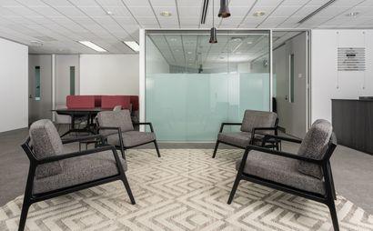 Private office space for 4 persons in Regus Chatswood - Zenith Towers Private office space for 4 persons in Regus Chatswood - Zenith Towers