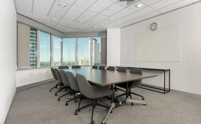 Private office space for 4 persons in Regus Chatswood - Zenith Towers Private office space for 4 persons in Regus Chatswood - Zenith Towers