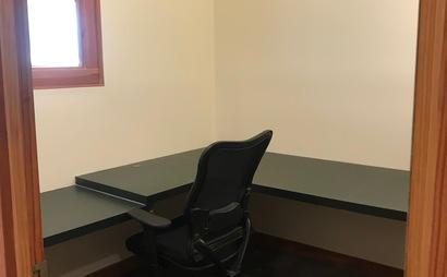 Enclosed Office Particially Private Enclosed Office Particially Private