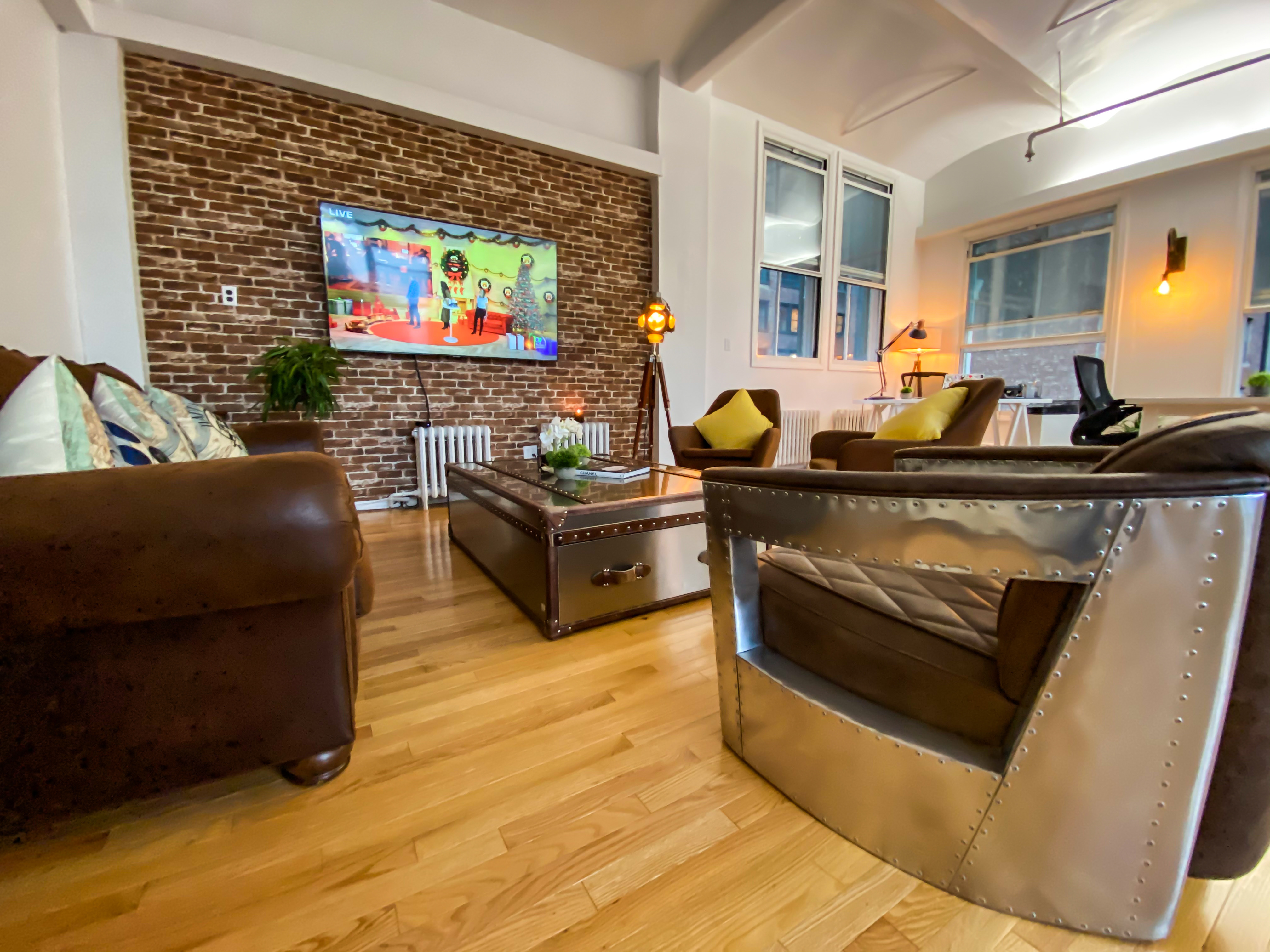 Office Fulton Centre