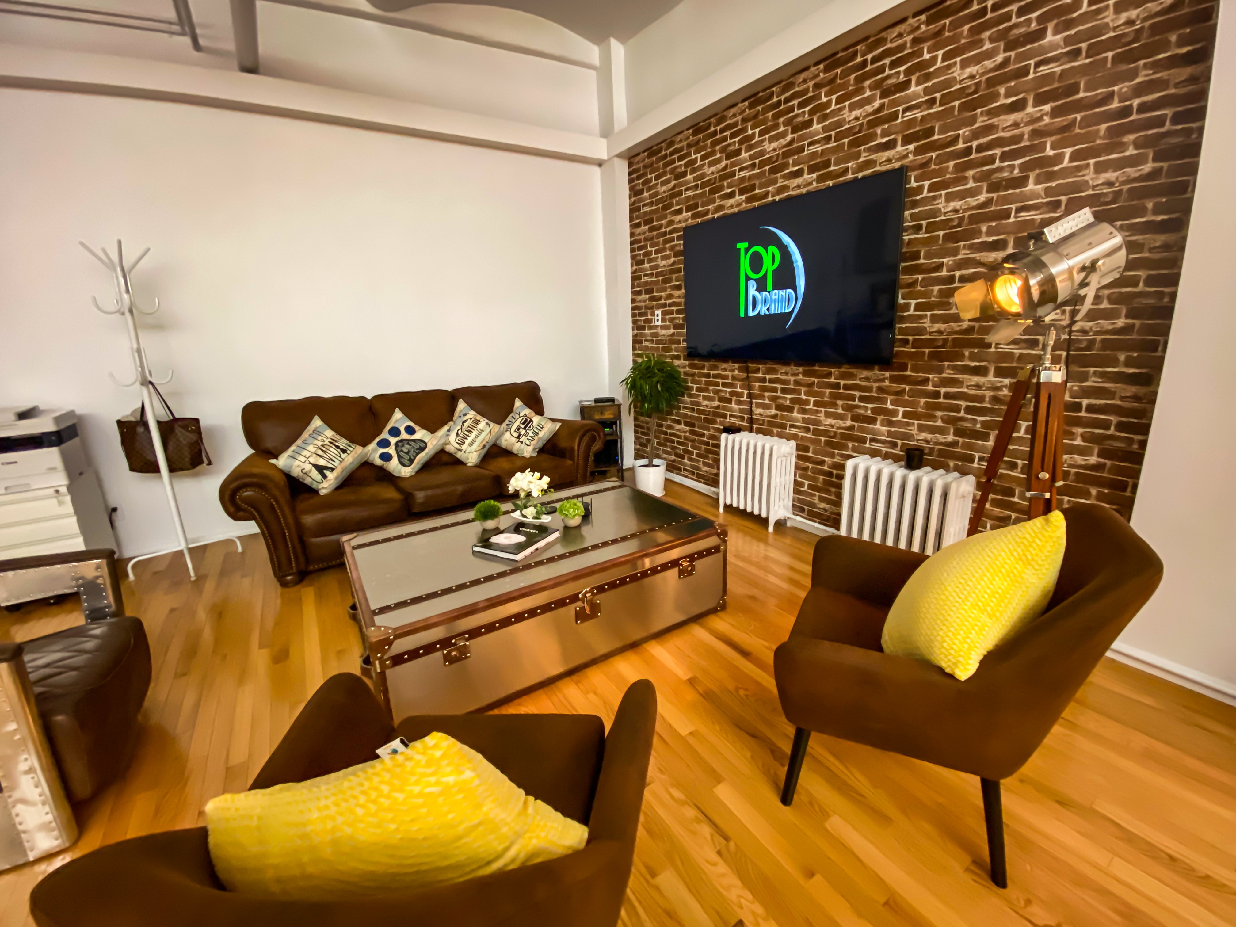 Office Fulton Centre