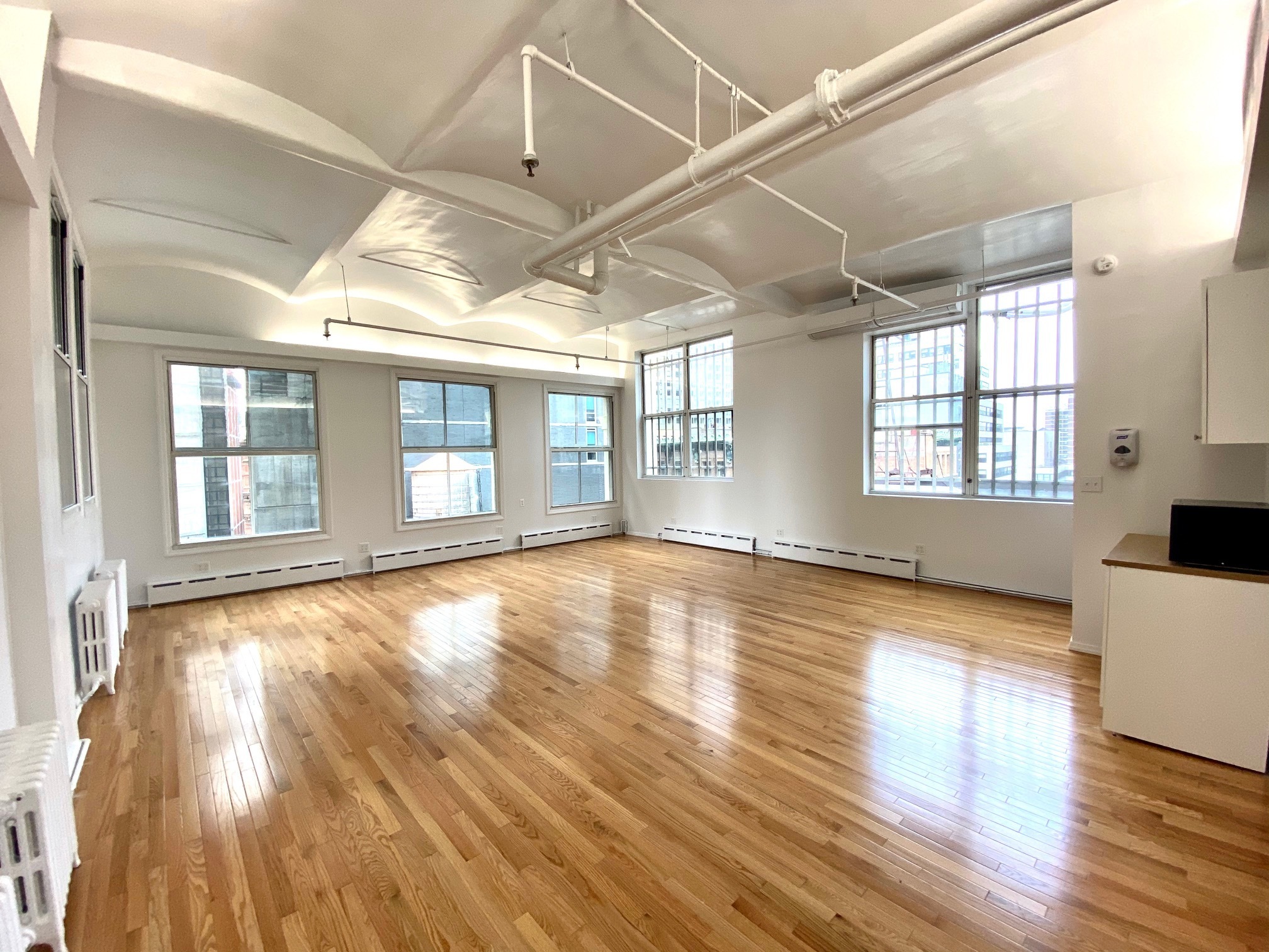 Office Fulton Centre