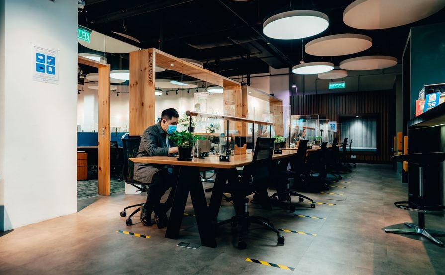 Flexi Desk (1 Pax) Flexi Desk (1 Pax)