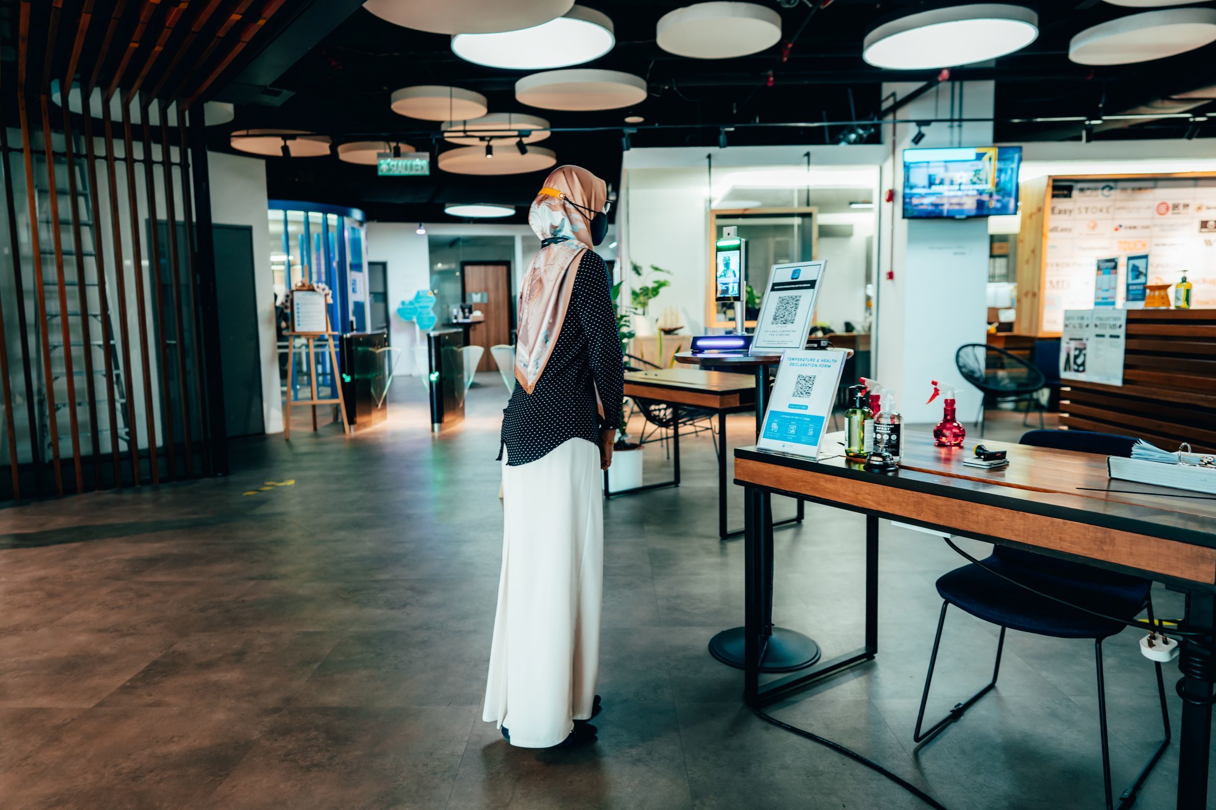 Flexi Desk (1 Pax) Flexi Desk (1 Pax)