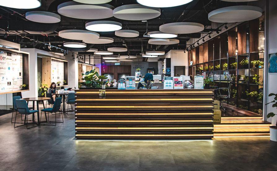 Flexi Desk (1 Pax) Flexi Desk (1 Pax)