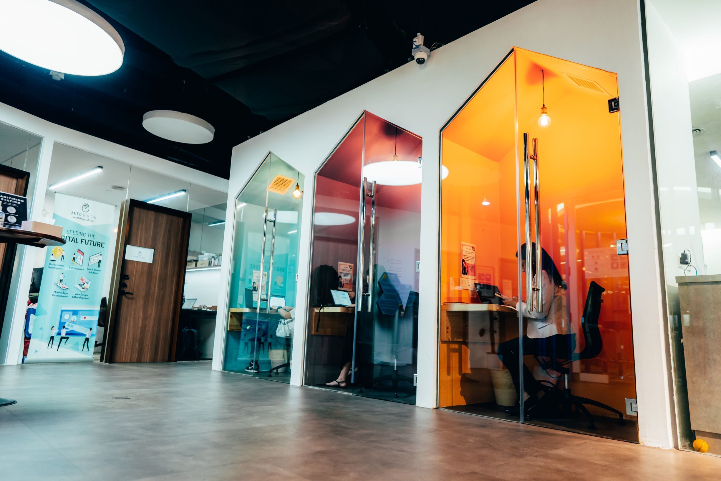 Meeting Room - Hustle (7 Seats)