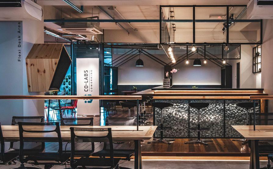 Flexi Desk (1 Pax) Flexi Desk (1 Pax)