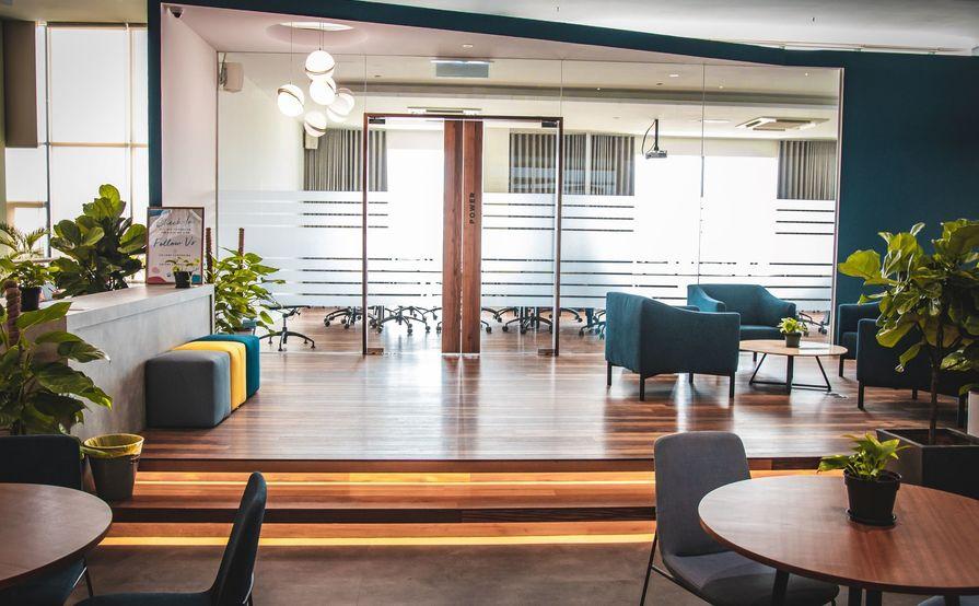 Meeting Room - Imagine (5 Seats)