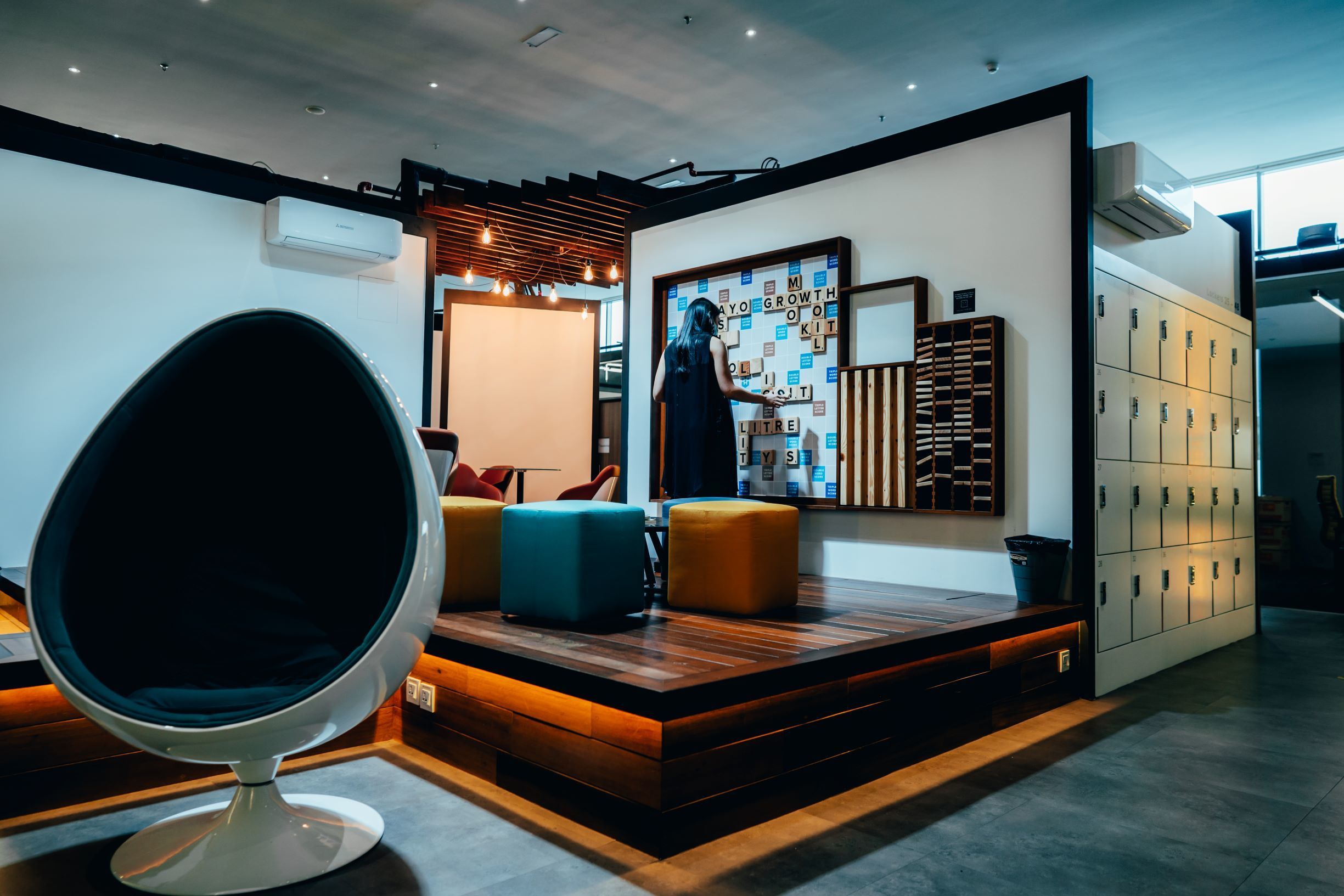 Meeting Room - Inspire (8 Seats)