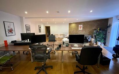 Desks to rent in N16 Desks to rent in N16