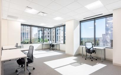 Are you in an innovating and modern team? Get involved in the environment you need and find your ideal office at Spaces Are you in an innovating and modern team? Get involved in the environment you need and find your ideal office at Spaces