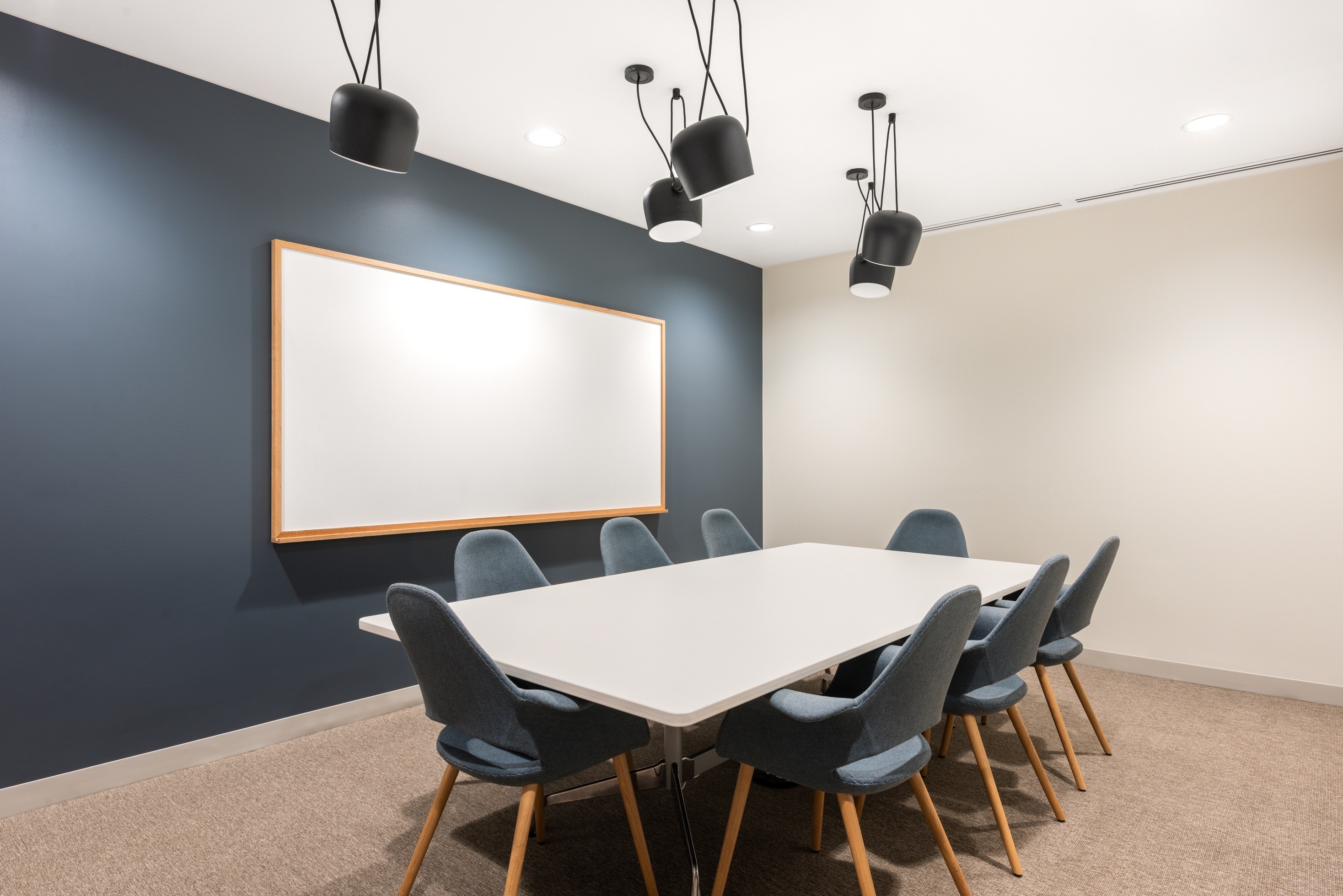 Are you in an innovating and modern team? Get involved in the environment you need and find your ideal office at Spaces Are you in an innovating and modern team? Get involved in the environment you need and find your ideal office at Spaces