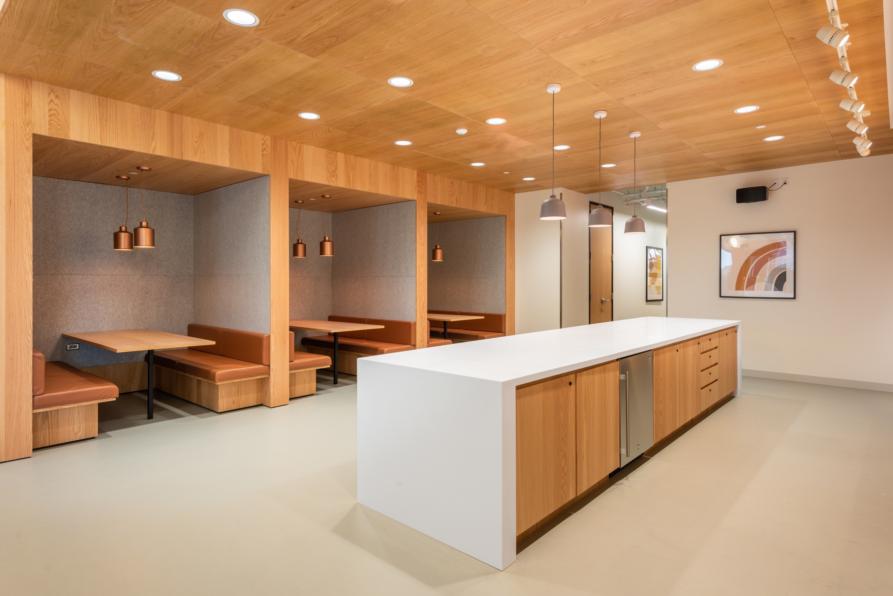 ¿WHY WOULDN’T YOU GET A WORKSPACE AT Spaces 111 Congress? ¿WHY WOULDN’T YOU GET A WORKSPACE AT Spaces 111 Congress?