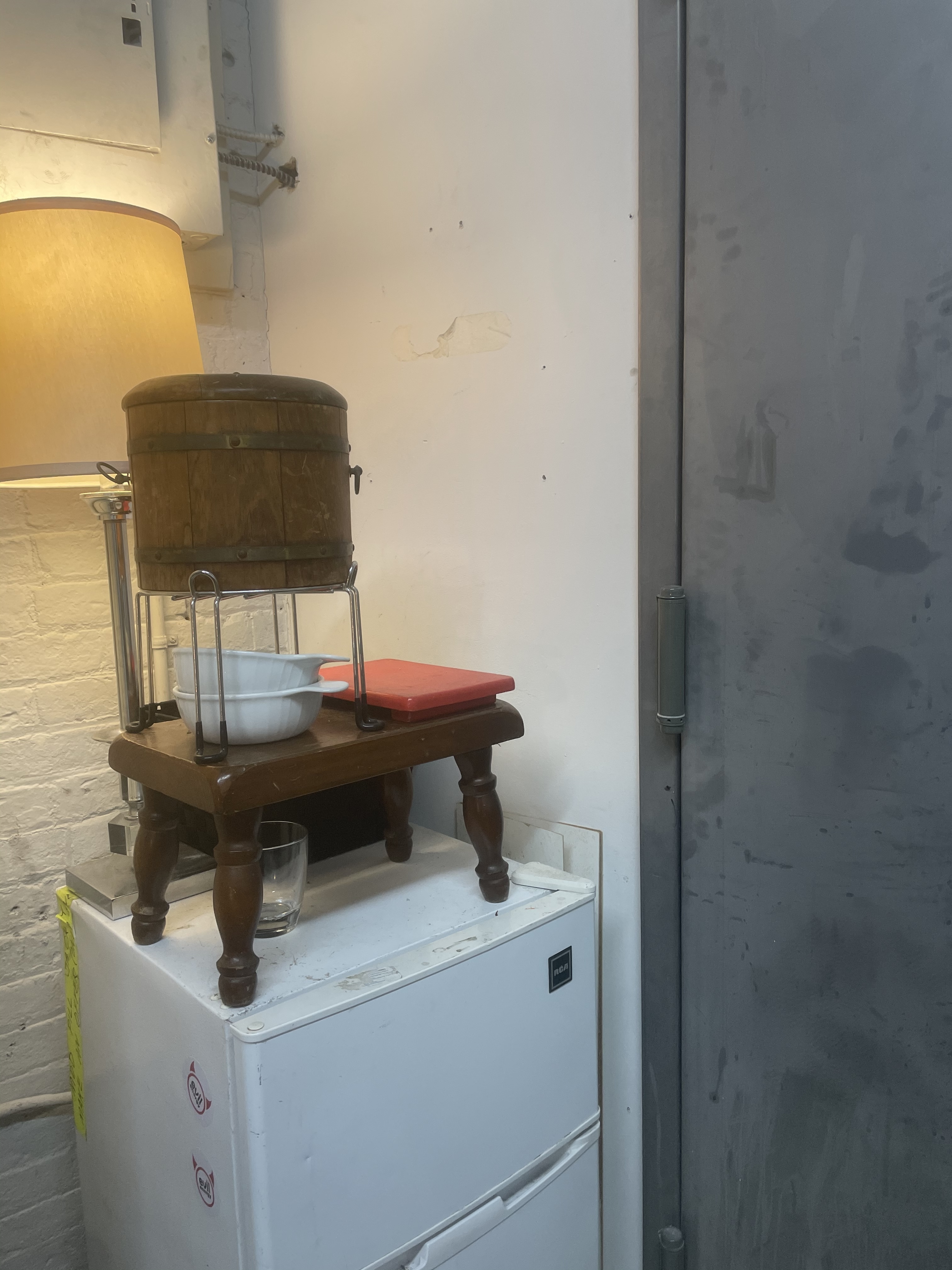 5 Person Conference room 