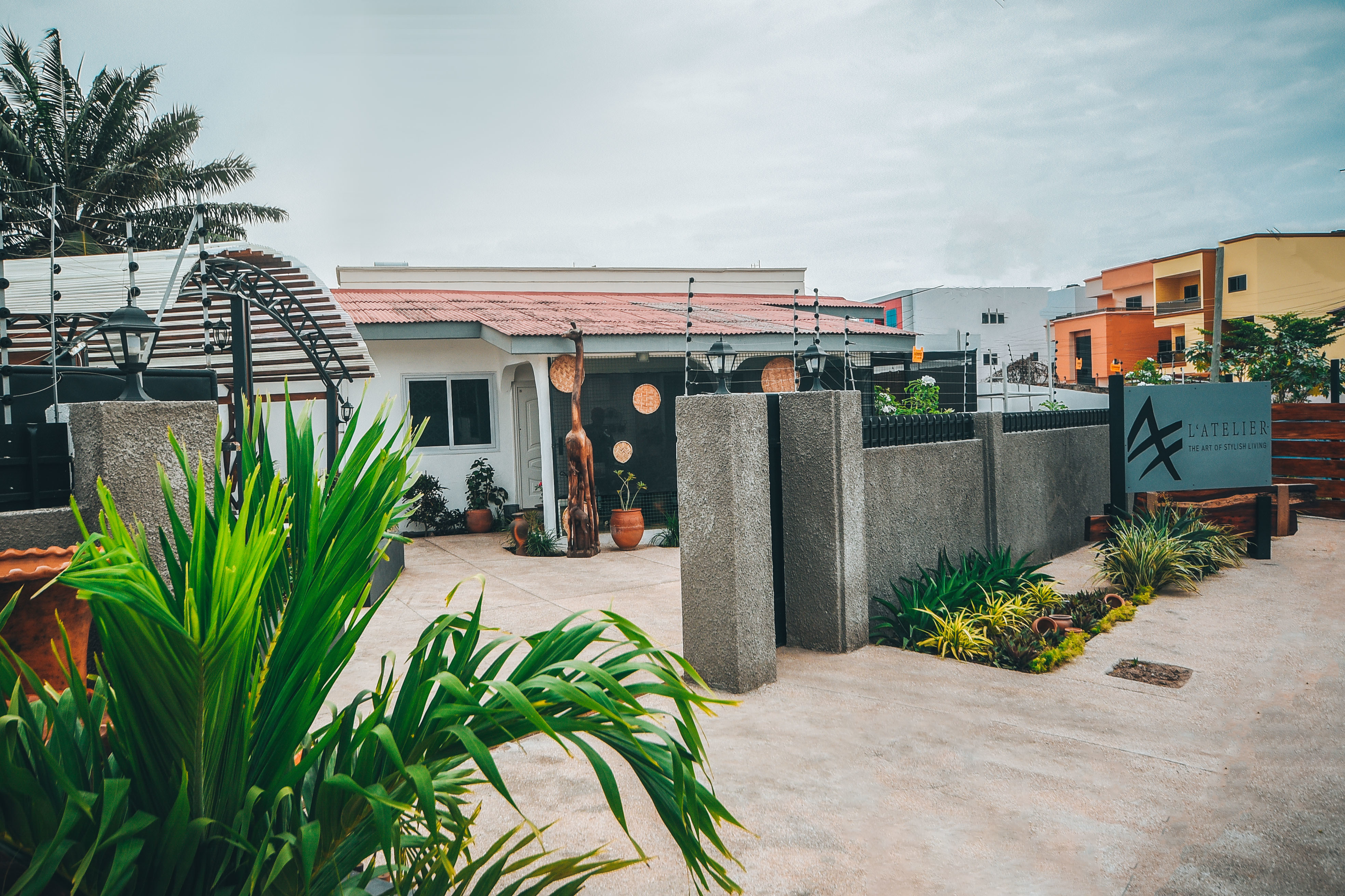 BaseCamp Work Lounge