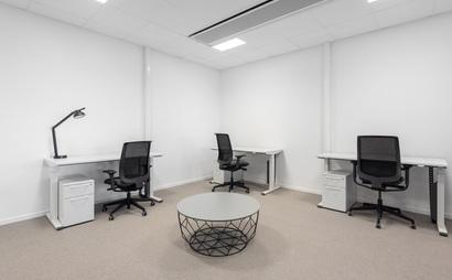 Find office space in Spaces The Clift Building for 5 persons with everything taken care of Find office space in Spaces The Clift Building for 5 persons with everything taken care of
