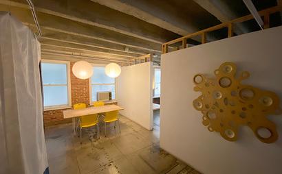 Space/Desks for Design Office Space/Desks for Design Office