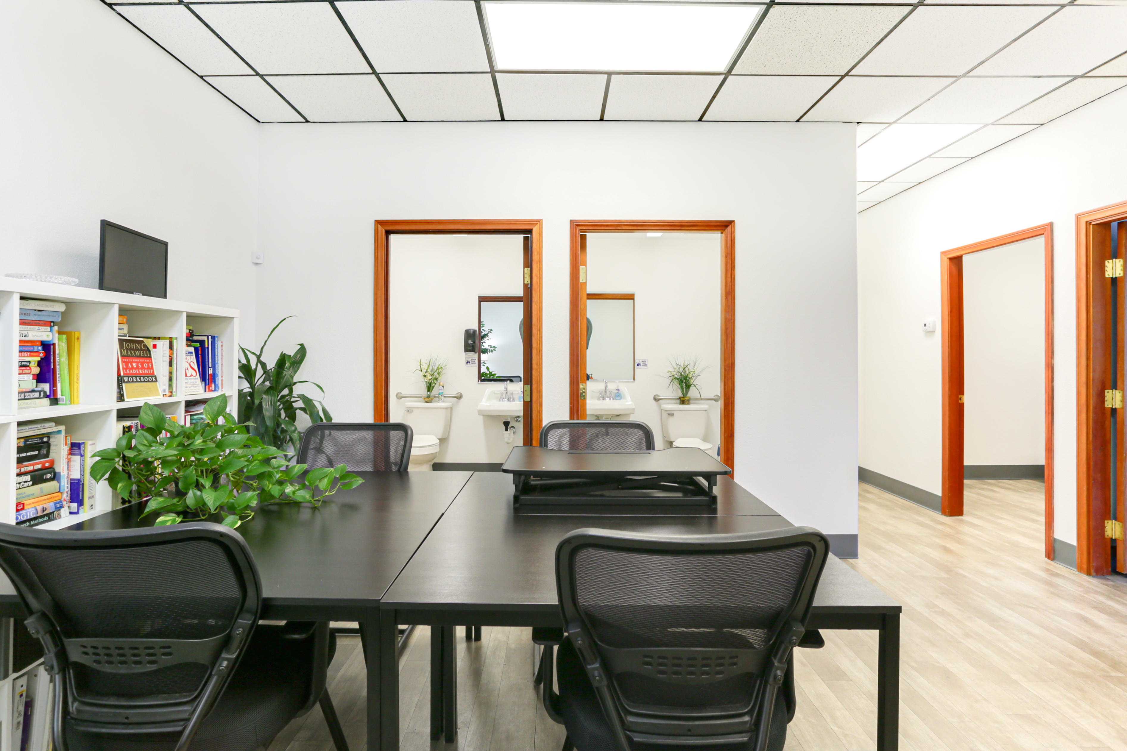 Feathernest Colearning Group