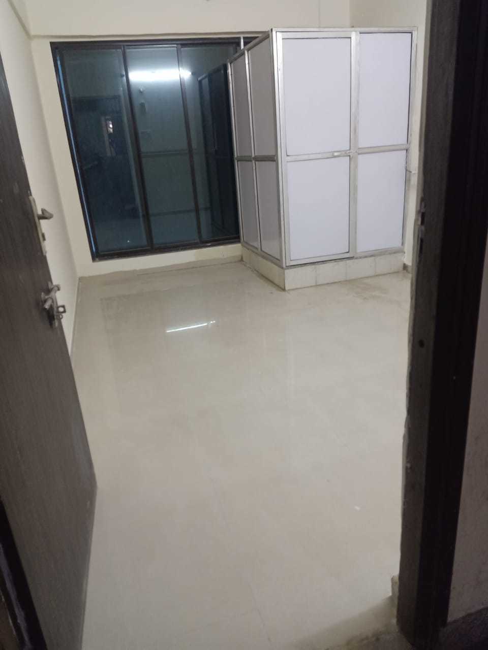 Office Space for Commercial Use