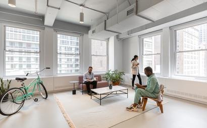 Tailor-made dream offices for 1 person in Spaces Penn Plaza Tailor-made dream offices for 1 person in Spaces Penn Plaza