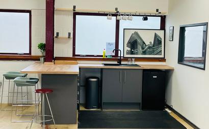 Herne Hill / Brixton - Desk / Office / Coworking space for Hire in a bright & large creative space. Herne Hill / Brixton - Desk / Office / Coworking space for Hire in a bright & large creative space.