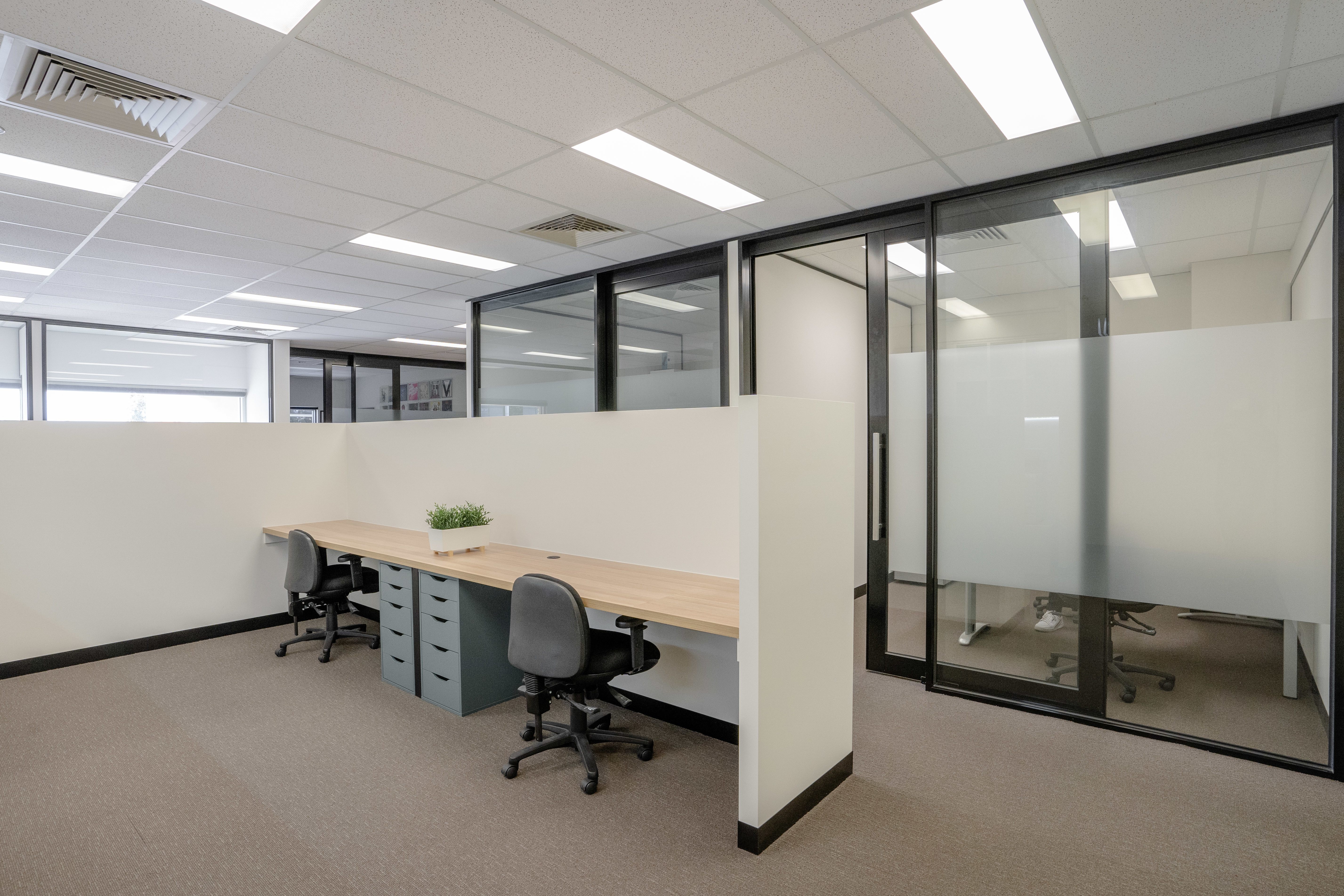 Coworking Desks in Bayside