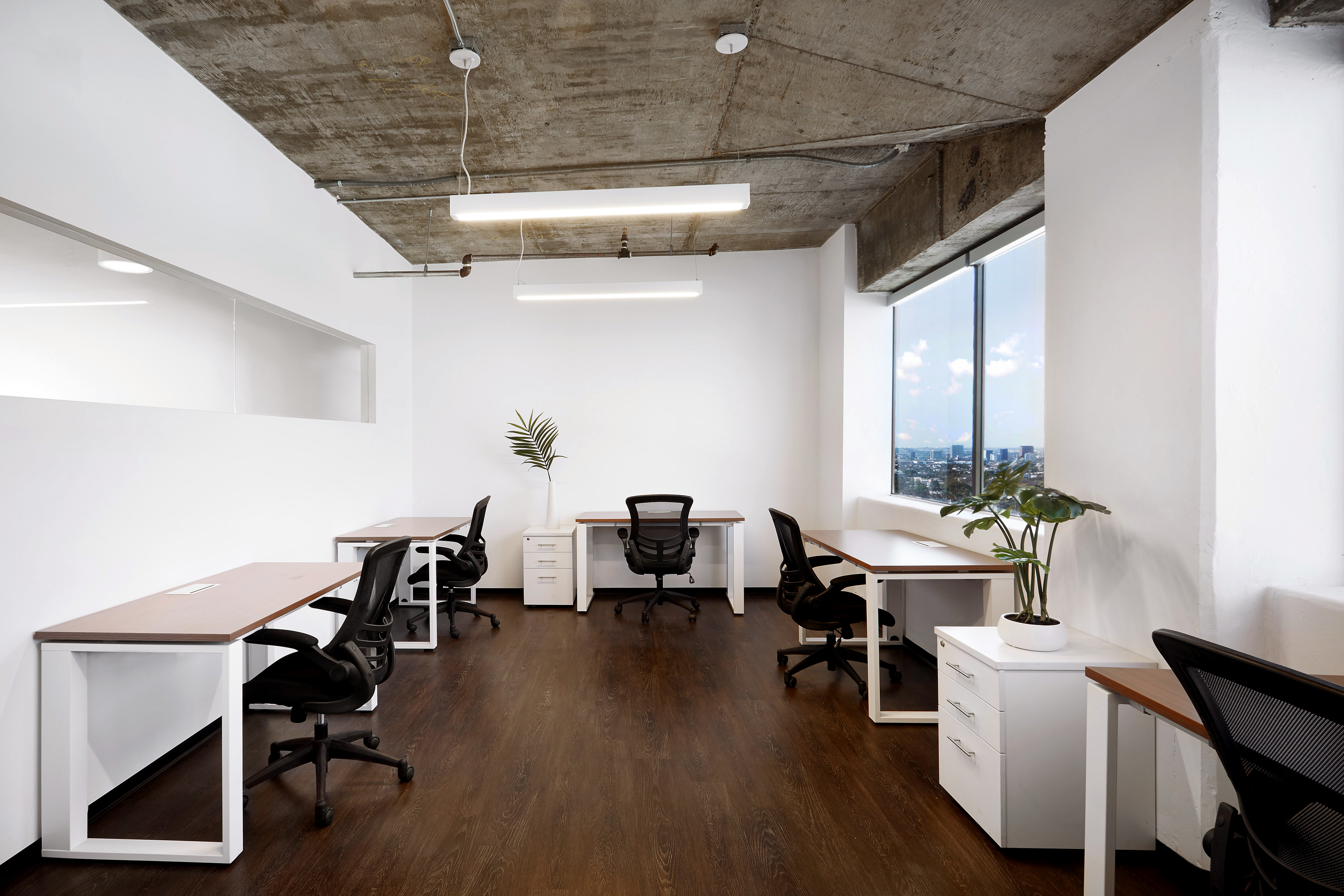 Private Office for 7-12 people