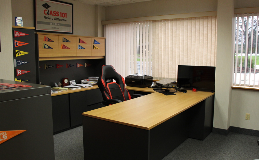 SPOT cowork - Victor (Private Office)