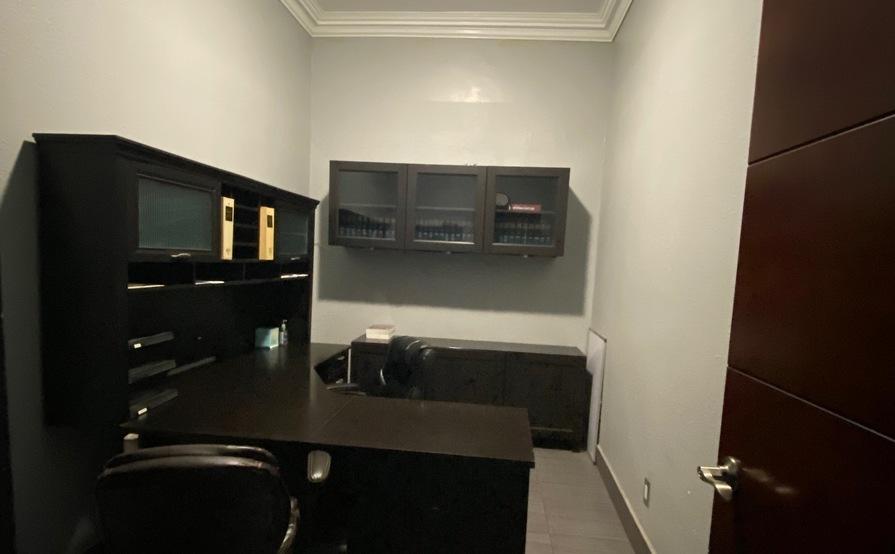 Private Office 