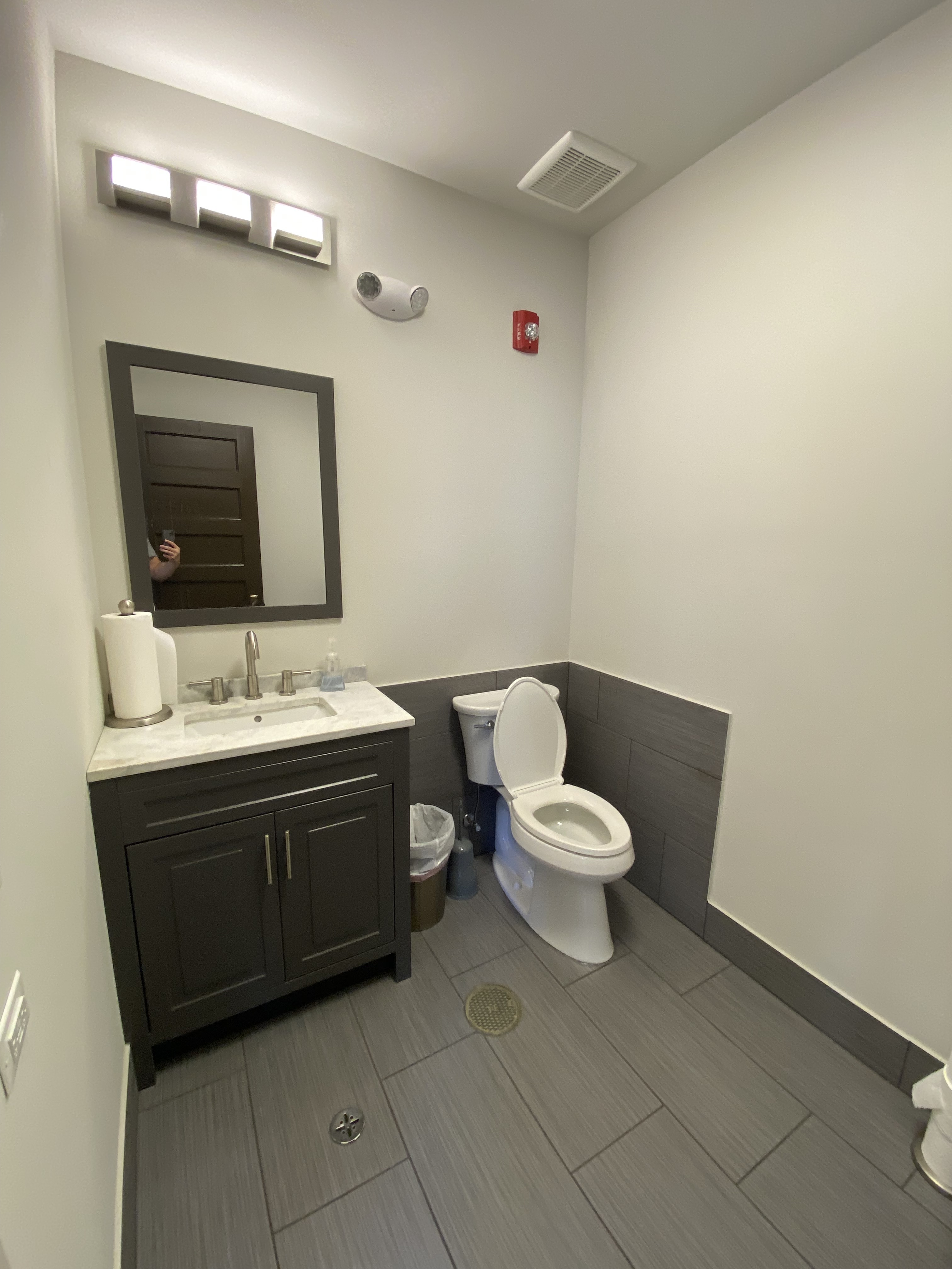 14E Coworking Shared Office Space - Batavia 14E Coworking Shared Office Space - Batavia