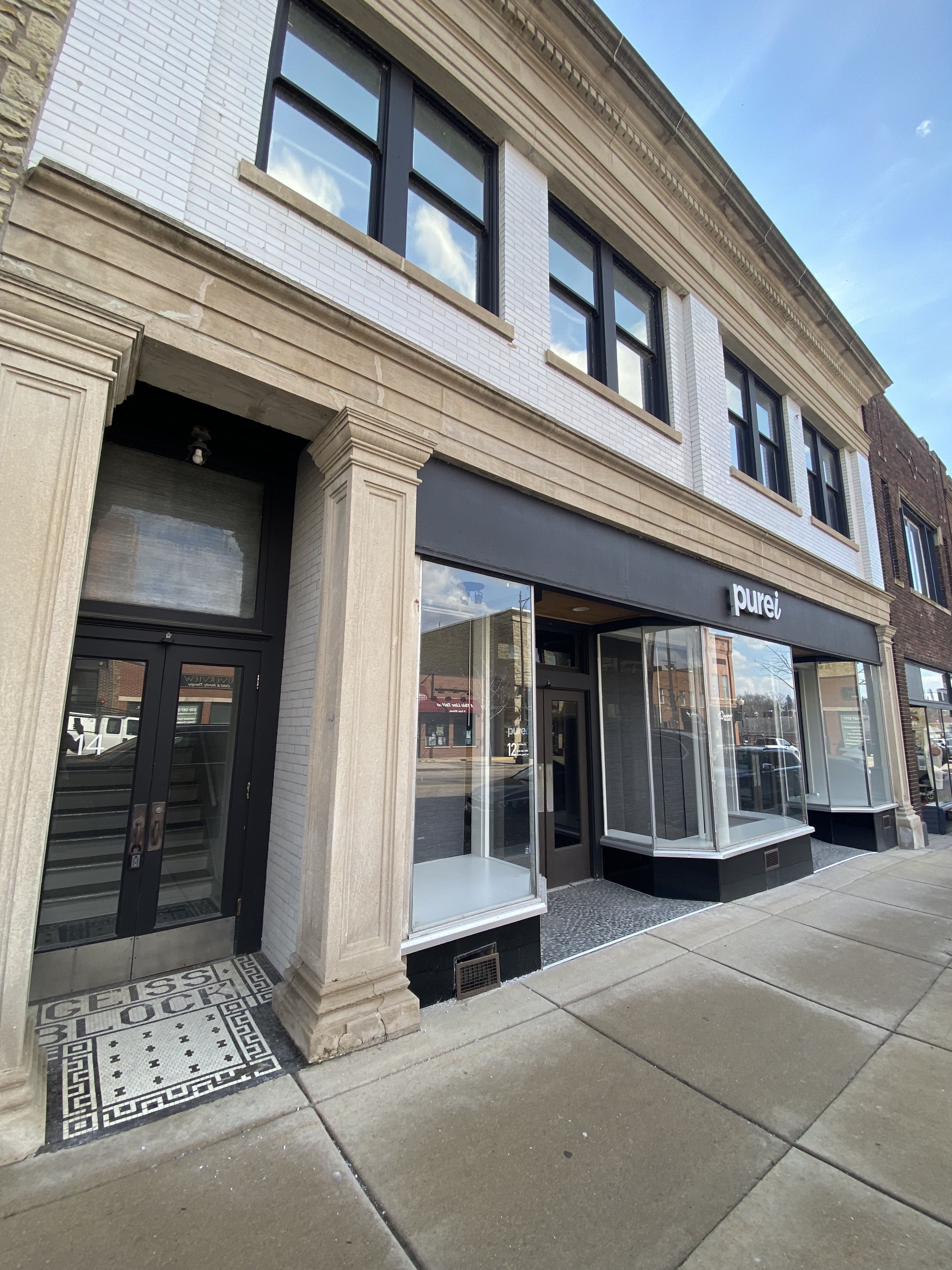 14E Coworking Shared Office Space - Batavia 14E Coworking Shared Office Space - Batavia