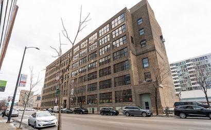 Beautifully designed office space for 3 persons in Spaces West Ohio Street Beautifully designed office space for 3 persons in Spaces West Ohio Street