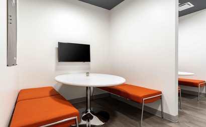 24/7 access to designer office space for 1 person in Spaces Commerce Building 24/7 access to designer office space for 1 person in Spaces Commerce Building