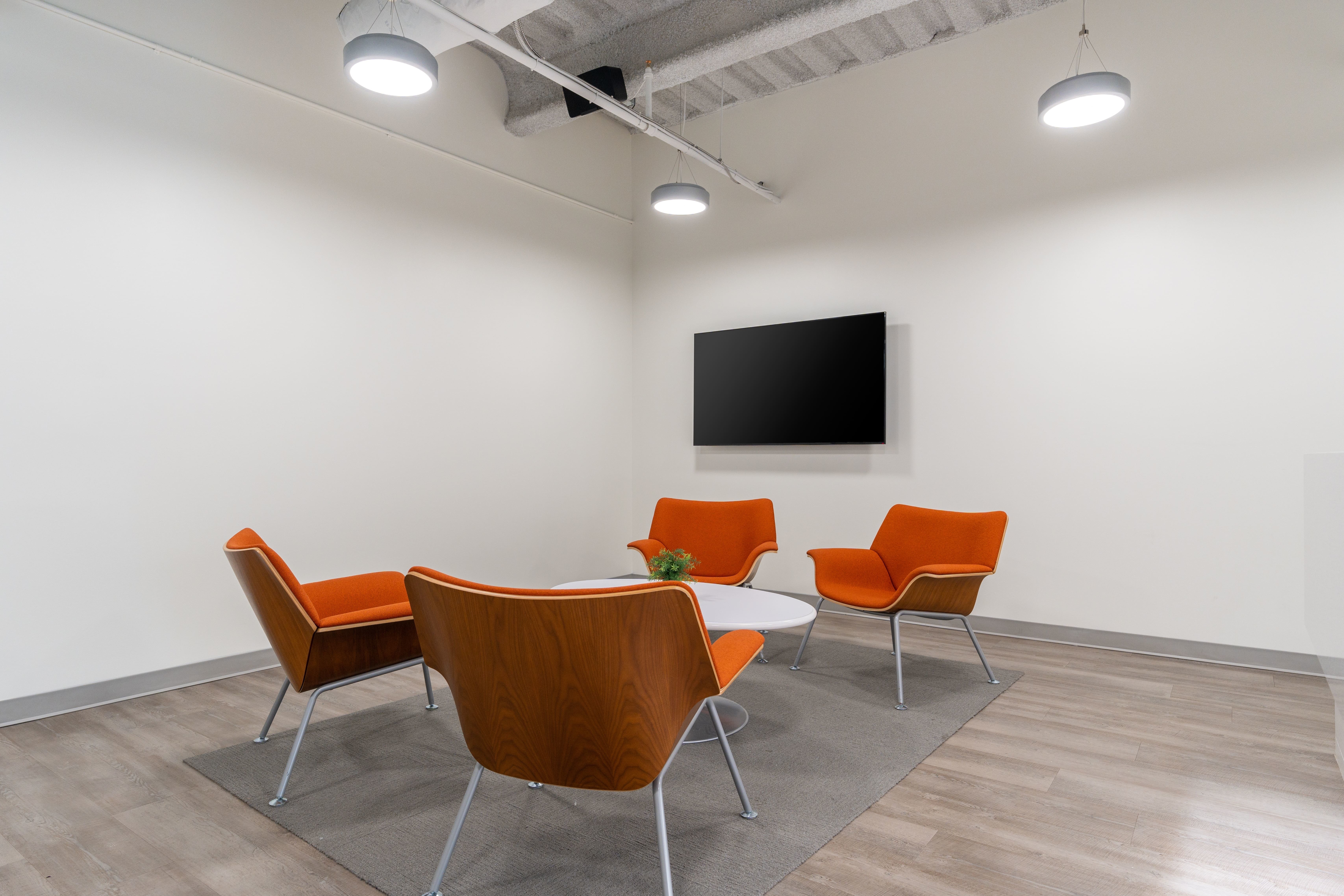 24/7 access to designer office space for 1 person in  Spaces Commerce Building 24/7 access to designer office space for 1 person in  Spaces Commerce Building