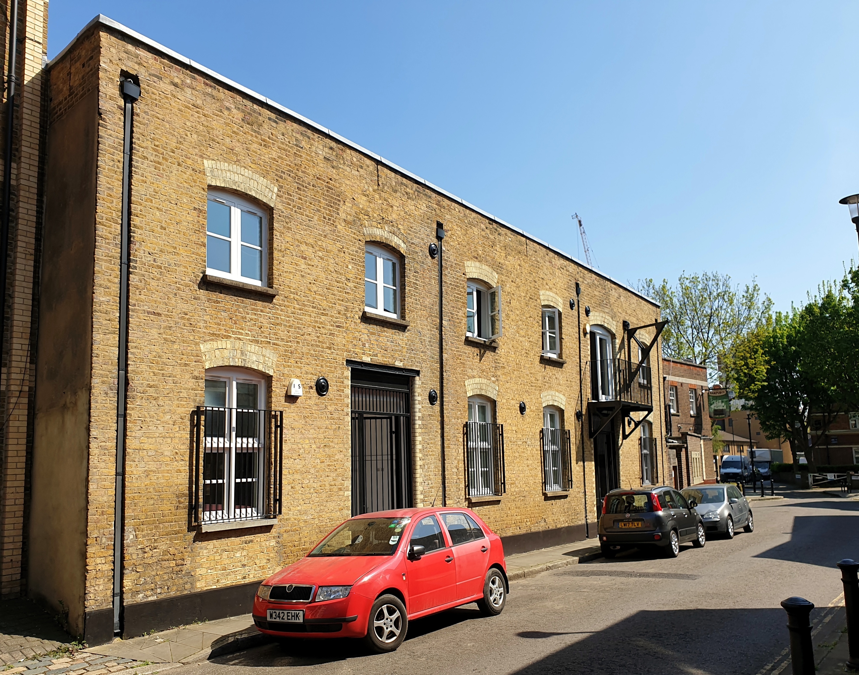 Fixed Desks to Rent. Characterful Office near London Bridge & Bermondsey. Fixed Desks to Rent. Characterful Office near London Bridge & Bermondsey.