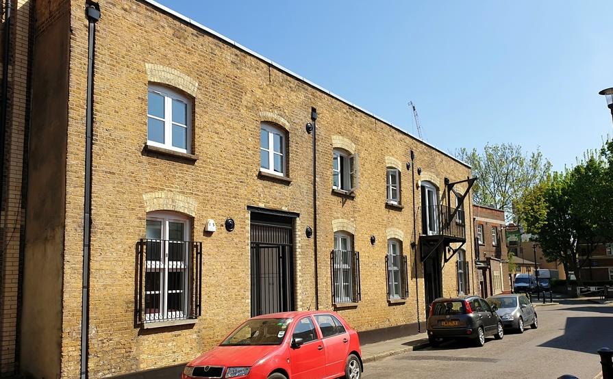 Fixed Desks to Rent. Characterful Riverside Office in Beautiful Location.