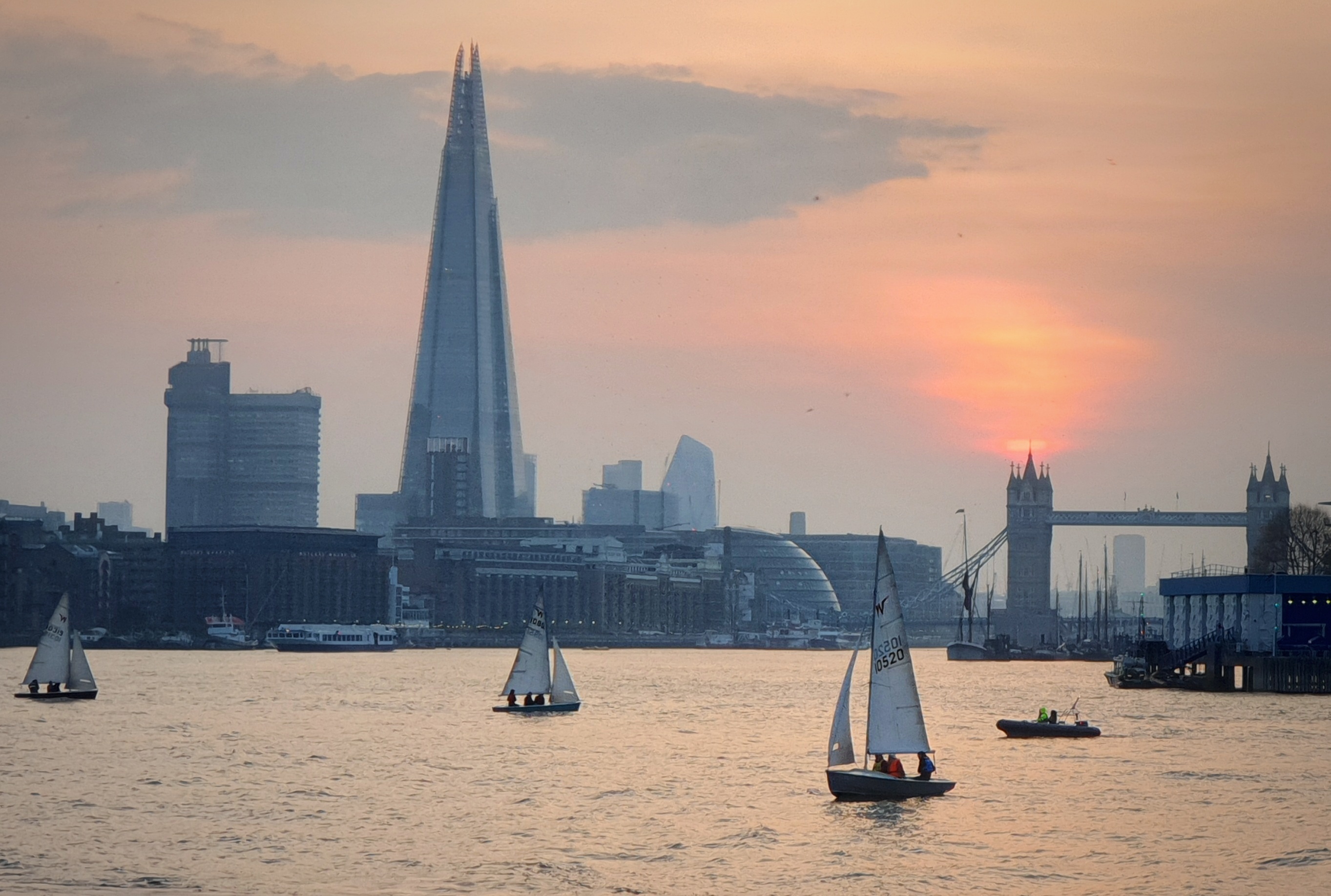 Fixed Desks to Rent. Characterful Office near London Bridge & Bermondsey. Fixed Desks to Rent. Characterful Office near London Bridge & Bermondsey.