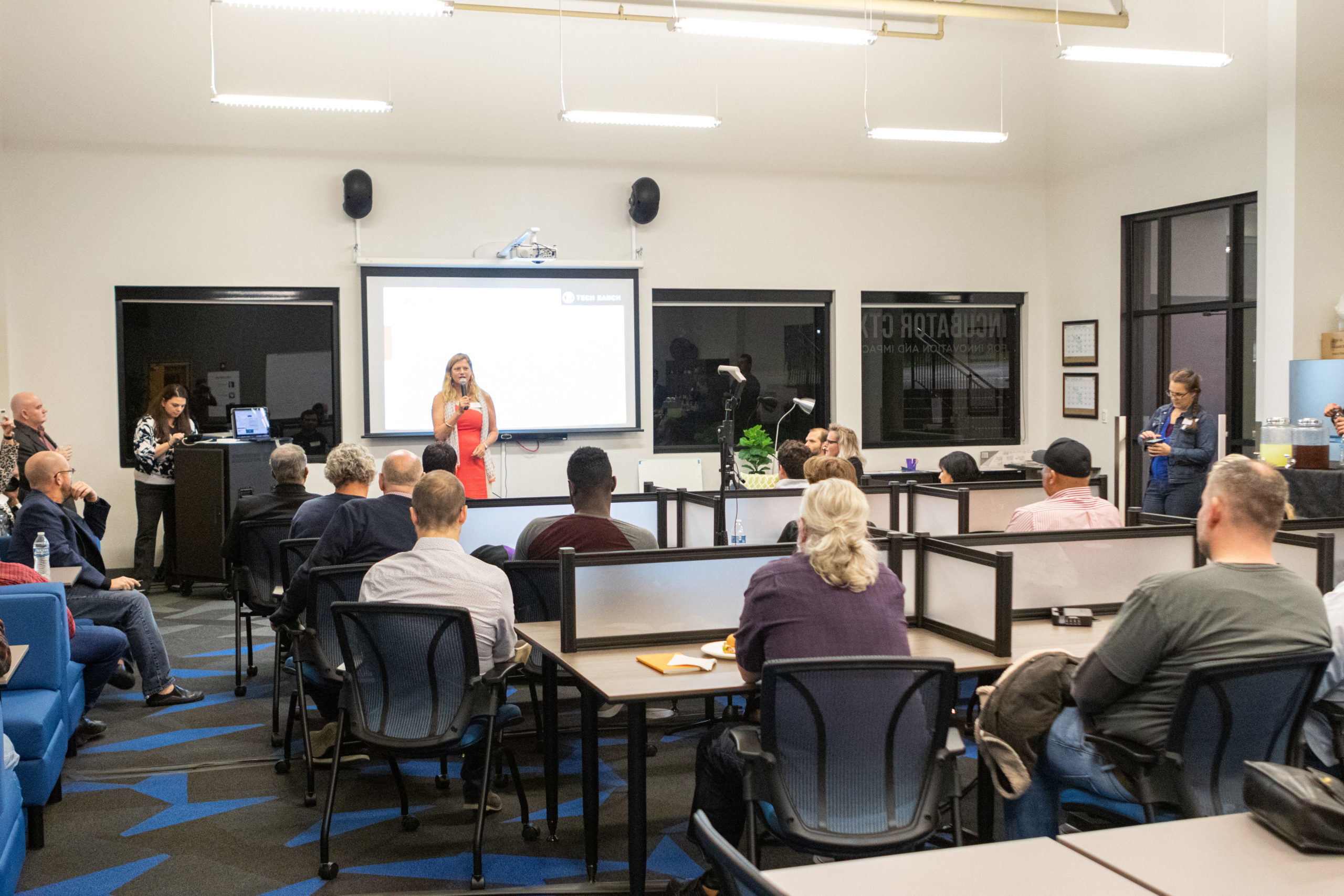 IncubatorCTX for Innovation and Impact IncubatorCTX for Innovation and Impact