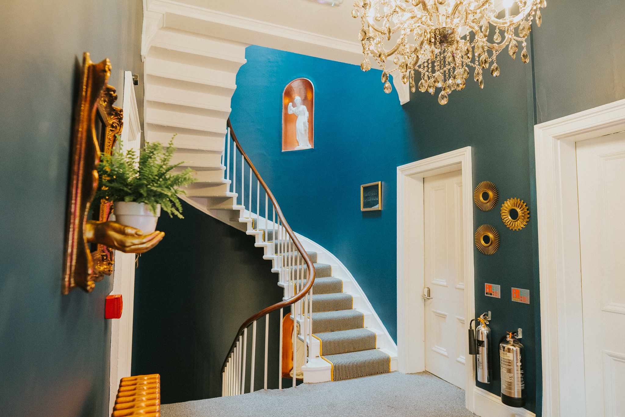 Private office available on a short term contract