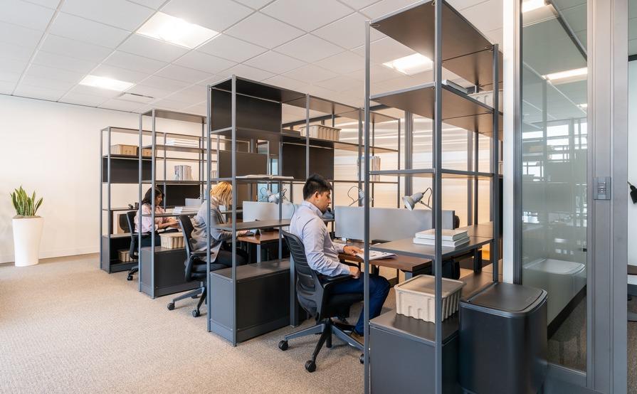 Unlimited coworking access in 110 North Wacker Drive