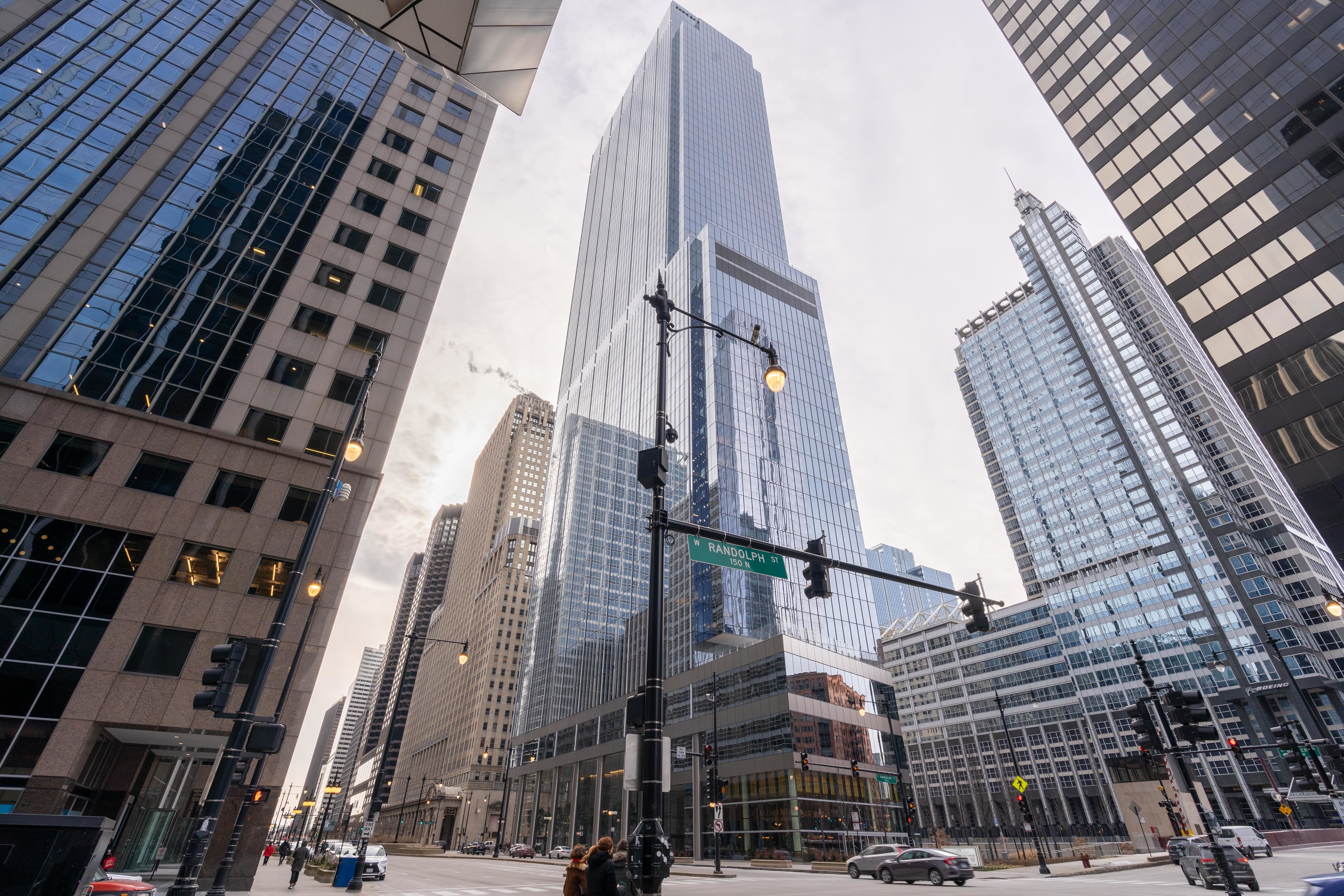 Unlimited coworking access in 110 North Wacker Drive Unlimited coworking access in 110 North Wacker Drive