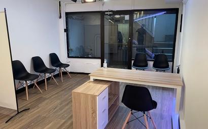 Desk for rent Desk for rent