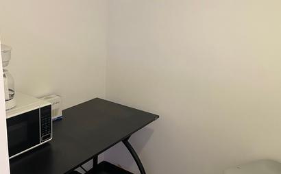 Desk for rent Desk for rent