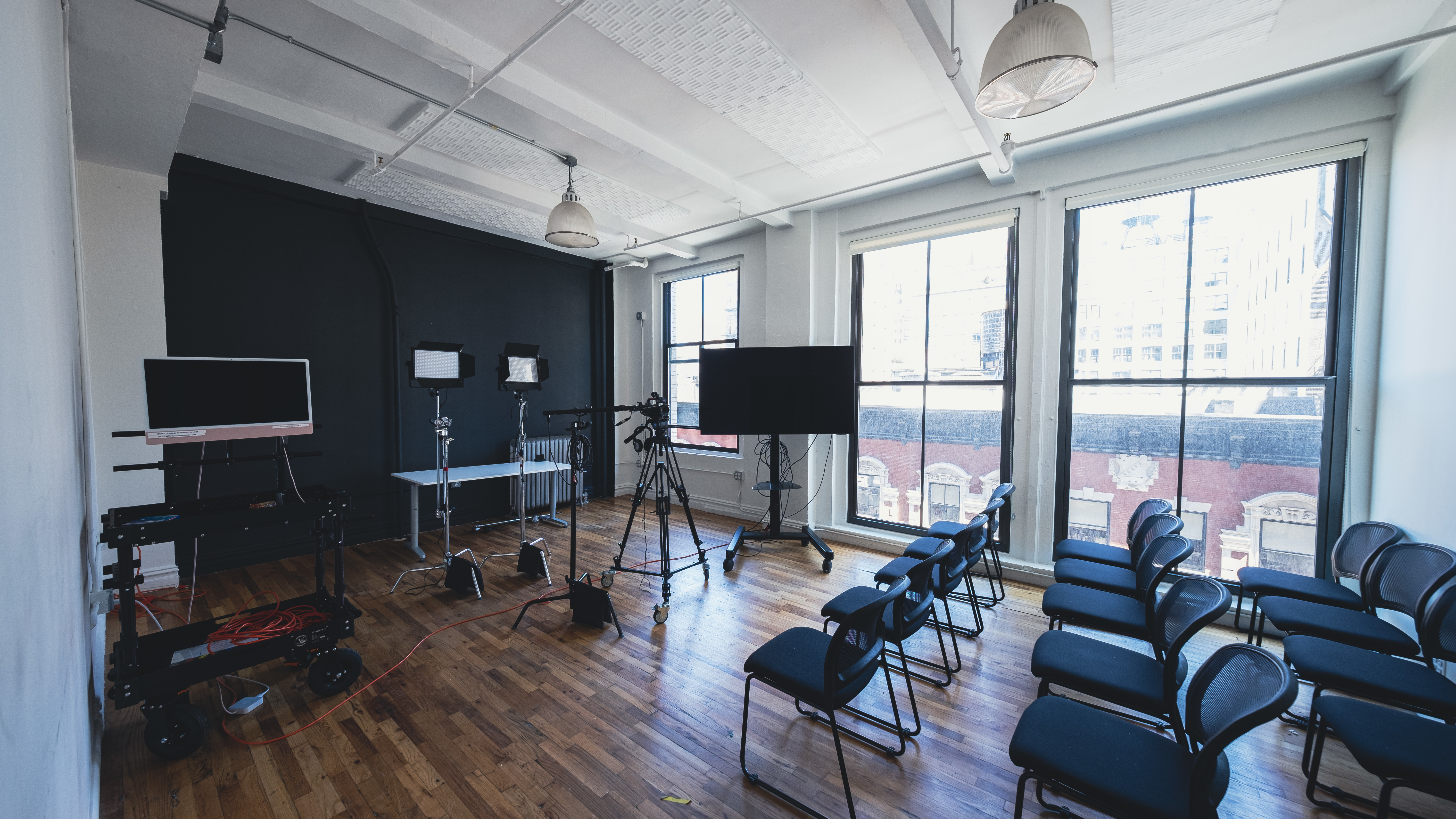 Professional Studio & Meeting Space in Chelsea