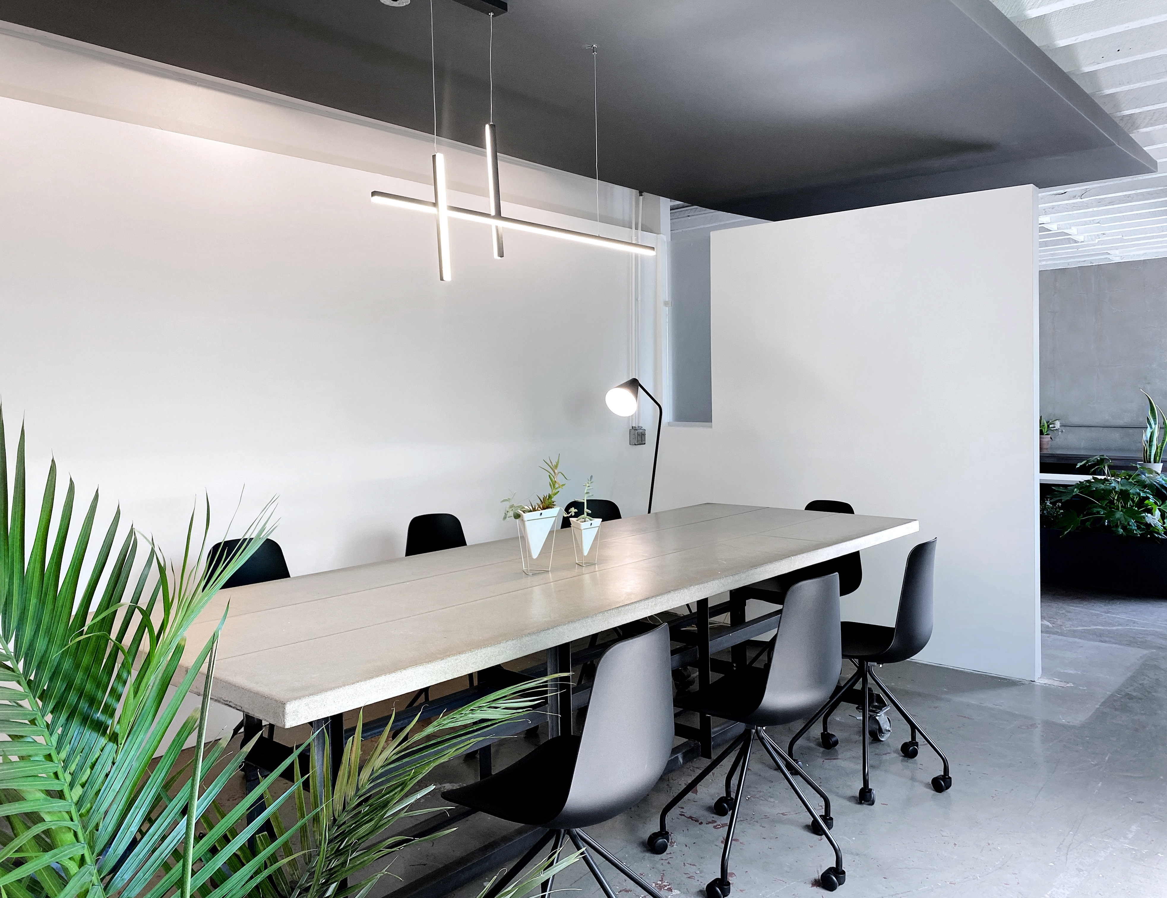Furnished Creative Office - Individuals or Small Teams Furnished Creative Office - Individuals or Small Teams