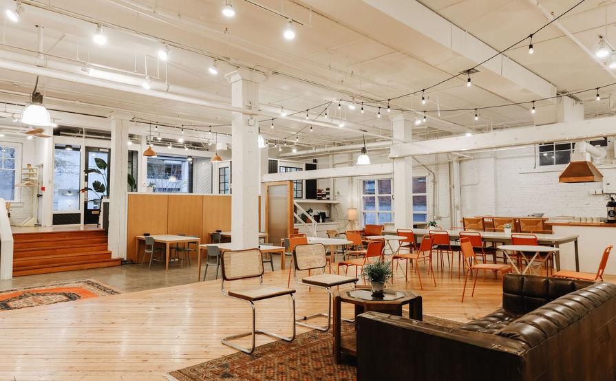 Communal Desk Coworking at The Pioneer Collective Communal Desk Coworking at The Pioneer Collective