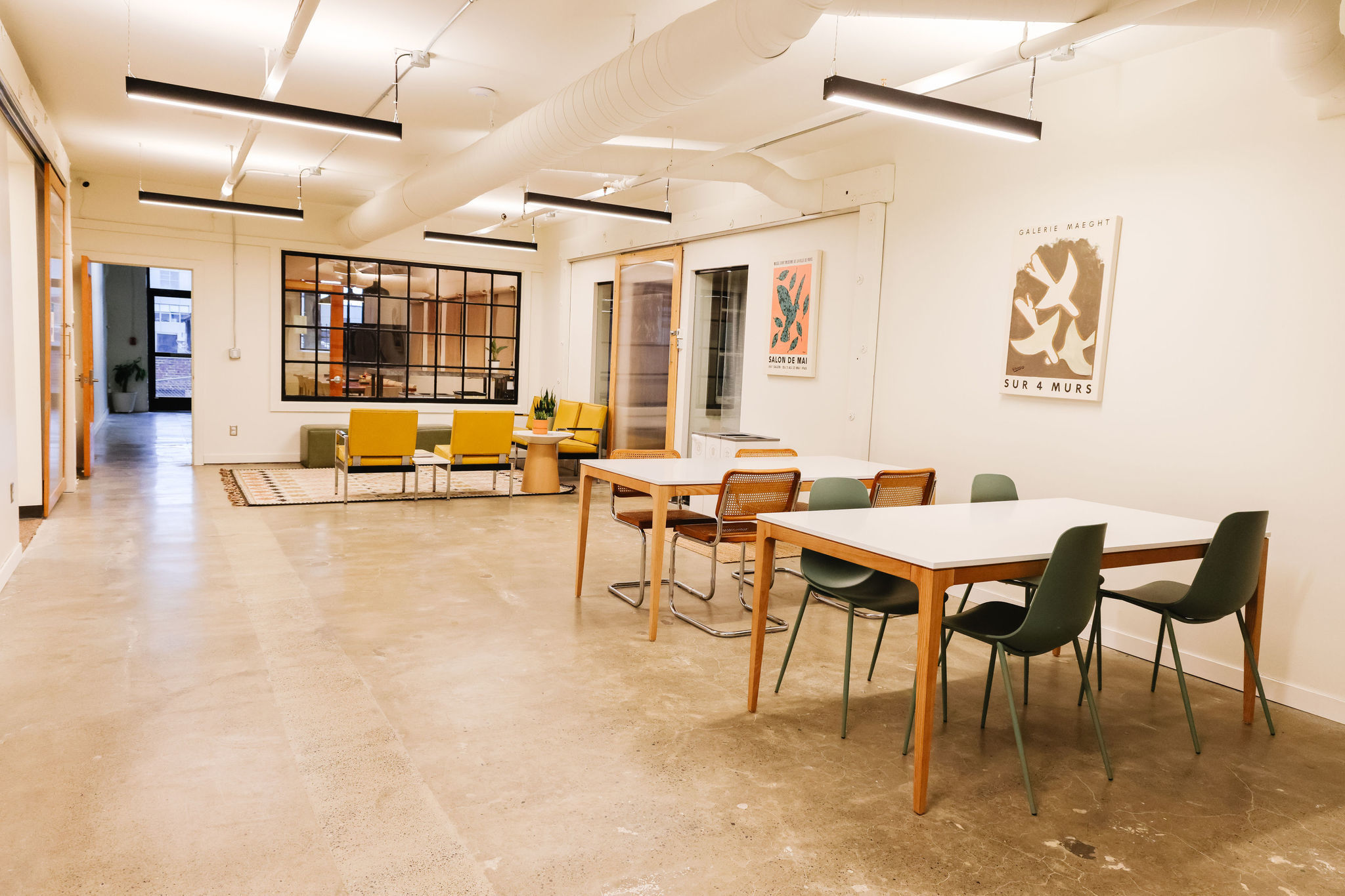 Communal Desk Coworking at The Pioneer Collective Communal Desk Coworking at The Pioneer Collective