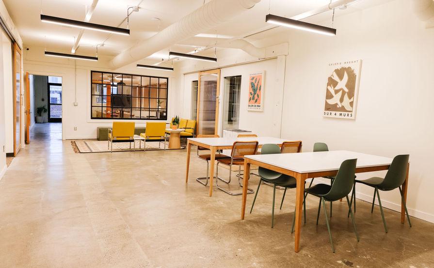 Communal Desk Coworking at The Pioneer Collective Communal Desk Coworking at The Pioneer Collective