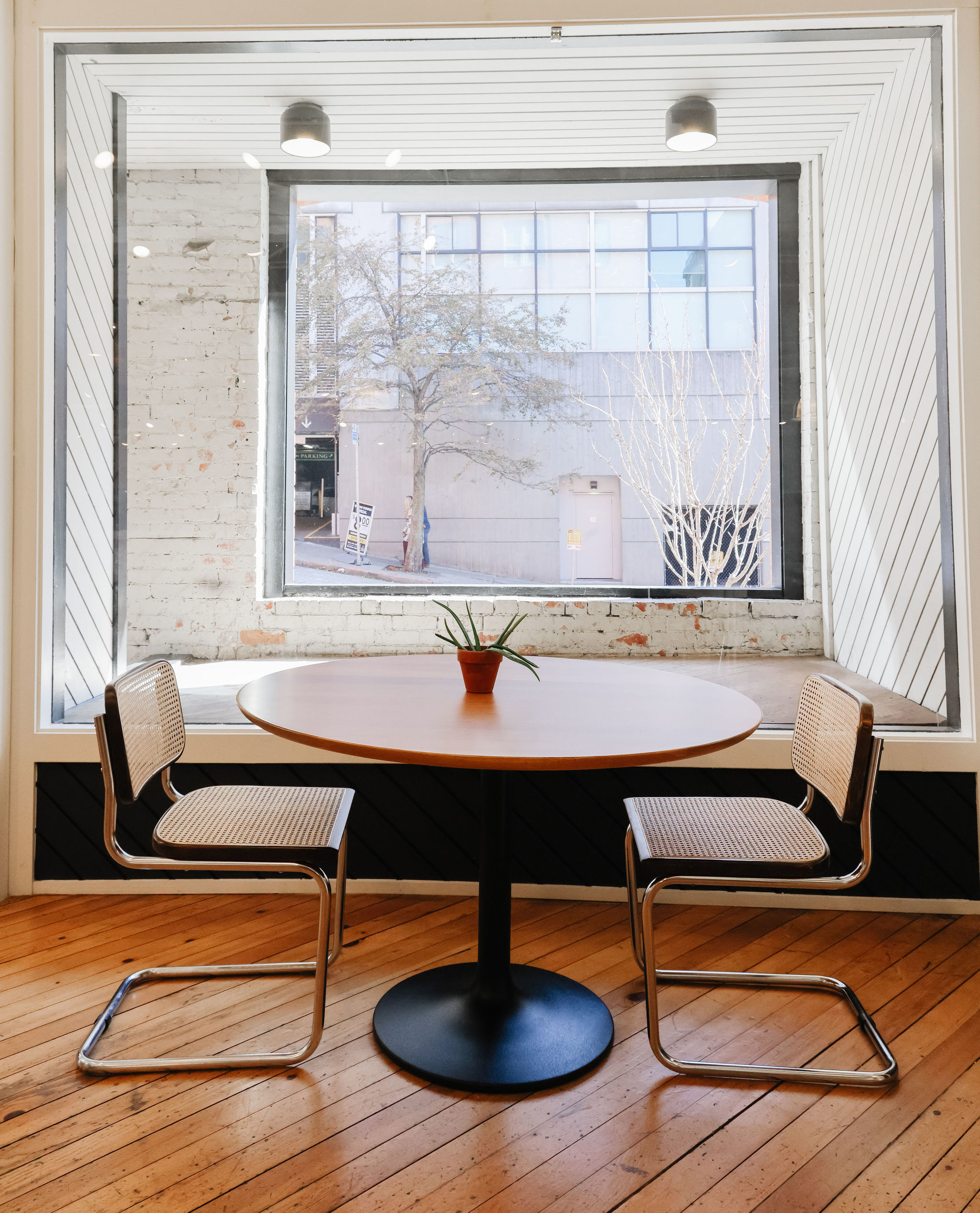 Communal Desk Coworking at The Pioneer Collective Communal Desk Coworking at The Pioneer Collective